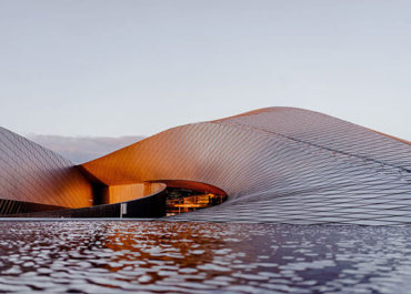 Fitting a Square Building